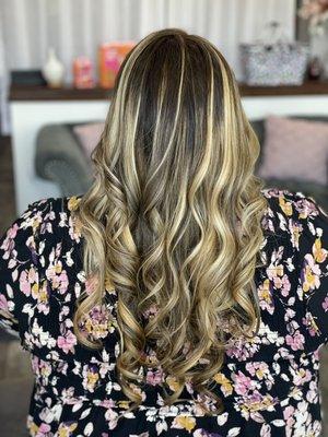 Balayage with depth and dimension