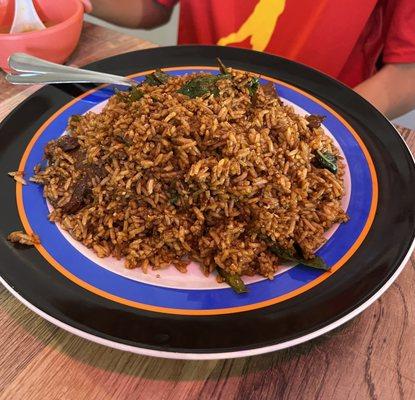 Basil fried rice with beef