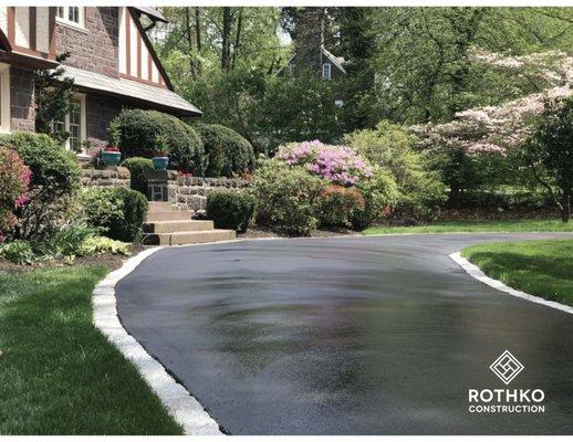 Asphalt Sealcoating is part of a complete asphalt maintenance plan and can double the life of your driveway. Call for a Free Quote!