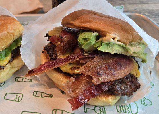 Avocado Bacon Burger