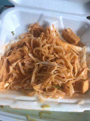 Pad Thai with tofu. Too dry and hardly any veggies. Disappointing