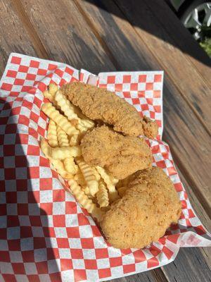 Chicken tender basket