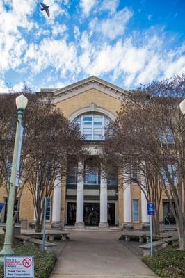 ACC Rio Grande Campus front facade.