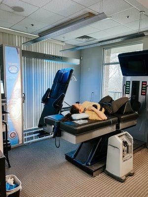 Twin Creeks Health state-of-the-art Spinal Decompression Machine.