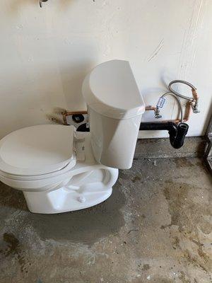 Toilet , additional piping