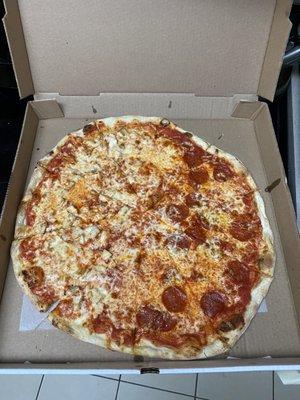 Half pepperoni and half grilled chicken