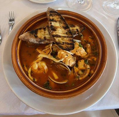 Zuppa di pesce.