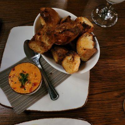 The Master's Pimiento Chess with Garlic Bread