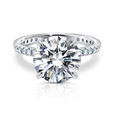 Round diamond on a thin 18kt white gold setting. Any shape of diamond you love we can set like this.