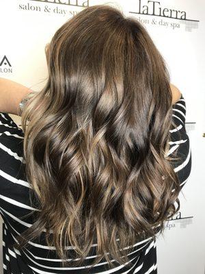 Caramel balayage by Mo