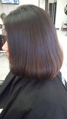 Shoulder length hair cut