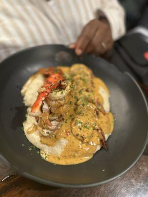 Shrimp Grits w/ Lobster Tail