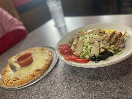 House salad and breadsticks with cheese