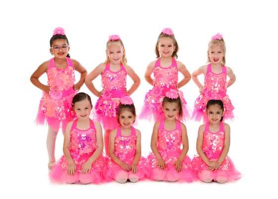 Heartbeat proudly offers a range of fun and educational dance programs for all ages and abilities for recreational and competitive dancers!