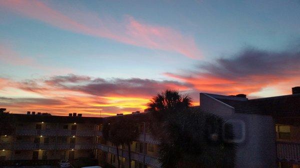 An AMAZING Sunrise this morning in Tamarac, Fl