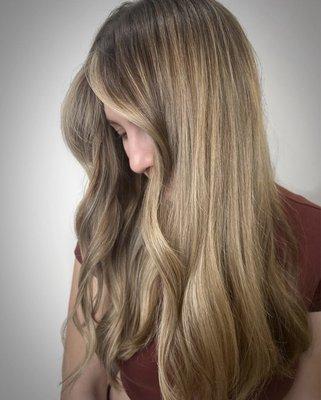 FULL CUSTOM COLOR: Lived in blonde: Effortless  Low Maintenance