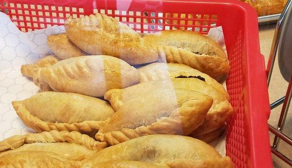 Empanadas de frijol de Mi Oficina en Concord, CA