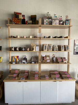 Beautifully stocked stores but for the Holidays you MUST order ahead of time! It's all hand made small batch in a 30sqft kitchen!!