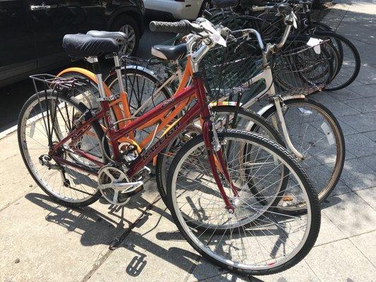 Used bikes for sale. They seem to be updated quickly.