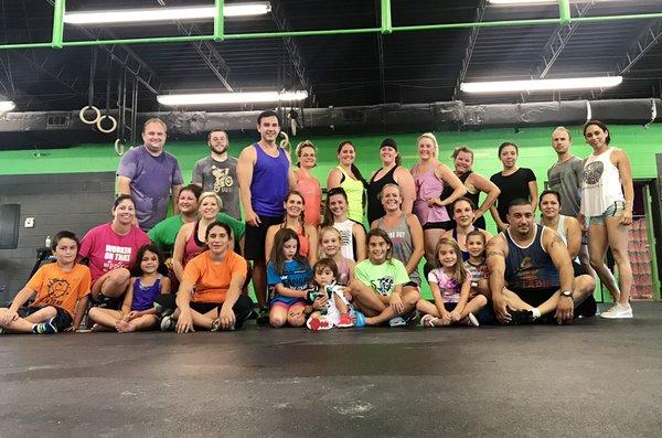 Group picture after a WOD!