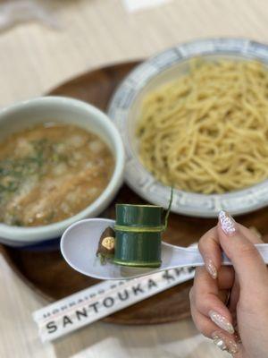 Shoyu tsukemen.