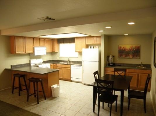 River Oaks Apartments Kitchen