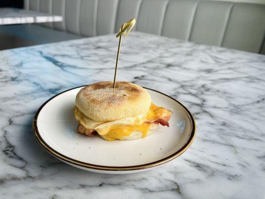 Breakfast sandwich