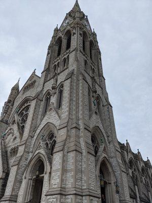 St. Francis Xavier College Church, Saint Louis