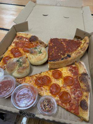 NY style pizza, deep dish, and garlic knots