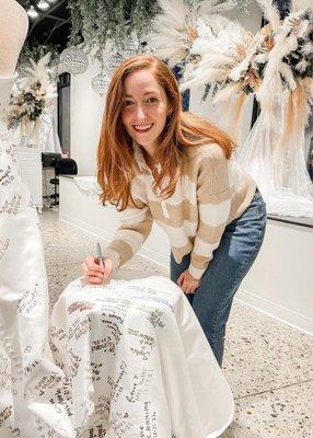 Commemorative dress signing