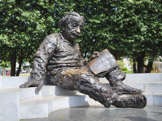 Albert Einstein Memorial