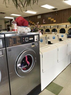 Small and large laundry units