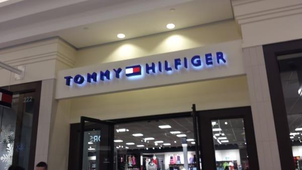 Tommy in Opry Mills