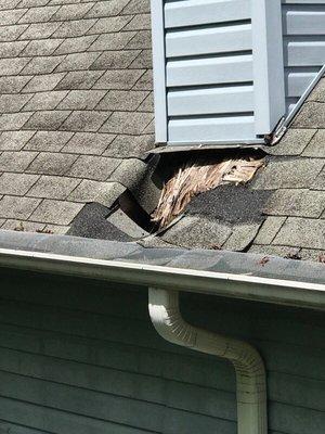 Huge hole in our roof that Mr. Cox should not have missed which has caused damage in our home that he also missed. BAD BUSINESS!!!