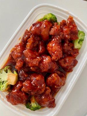 General Tso chicken and broccoli