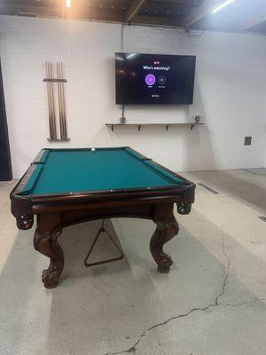 Free pool table