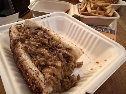 Prime cheesesteak