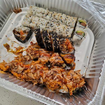 Crunch roll, dragon roll, salmon roll