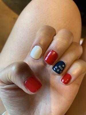 Patriotic gel nail for Independence day