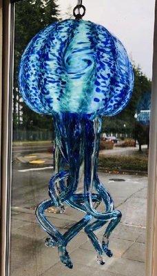 Jellyfish lamp