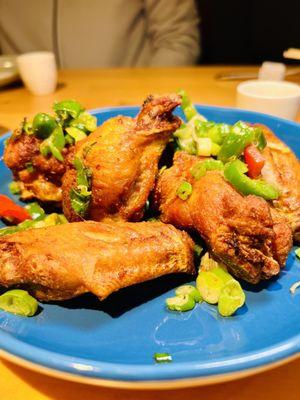 Crispy Garlic Jalapeo Chicken Wings (6pcs)