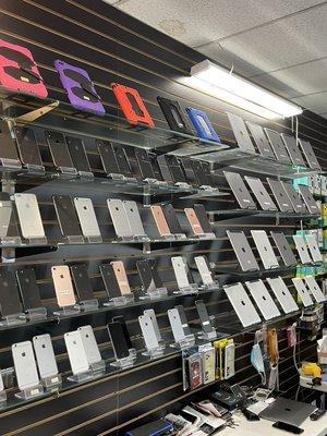 Repair, accessories & pre owned iPhones and iPads