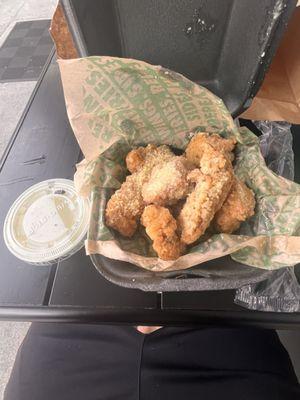 Boneless wings the size of tenders at other places