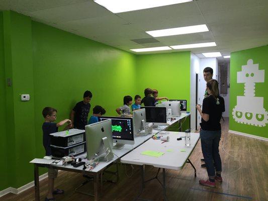 Lego Robotics Camps for Kids - Wilmette