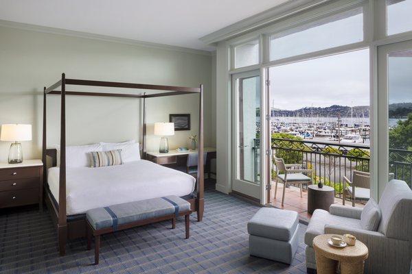 Deluxe Harbor Side View guest rooms, located in contemporary building, boast beautiful views of the Richardson Bay Harbor.