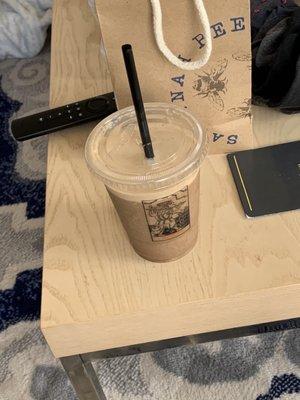 Iced banana latte