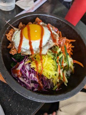 dwaeji bulgogi (spicy pork) dolsot bibimbap