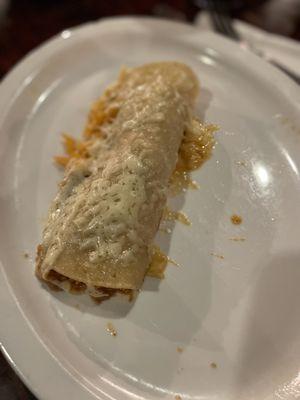 This was my side enchilada and I highly recommend the white sauce