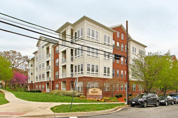 801 S. Greenbrier St. #305 in Arlington, VA