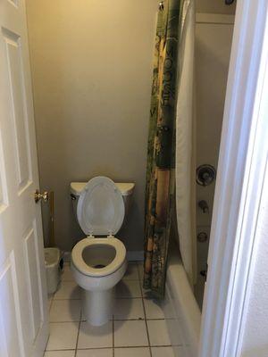 2nd bathroom